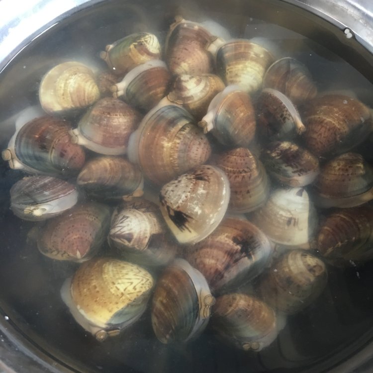 辣炒花蛤步骤1