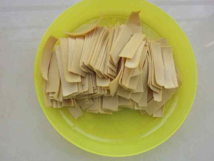 尖椒炒干豆腐步骤1