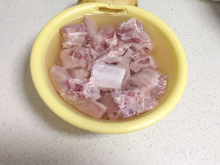 粉蒸排骨步骤2