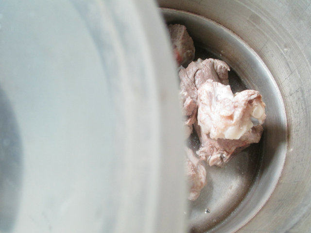 蒲瓜筒骨汤步骤3