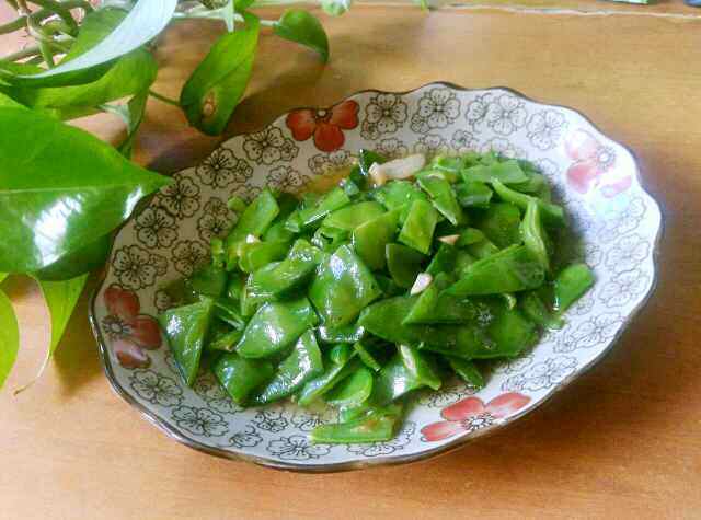 蒜香眉豆步骤8