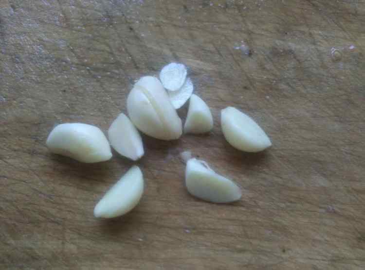 蒜香眉豆步骤2