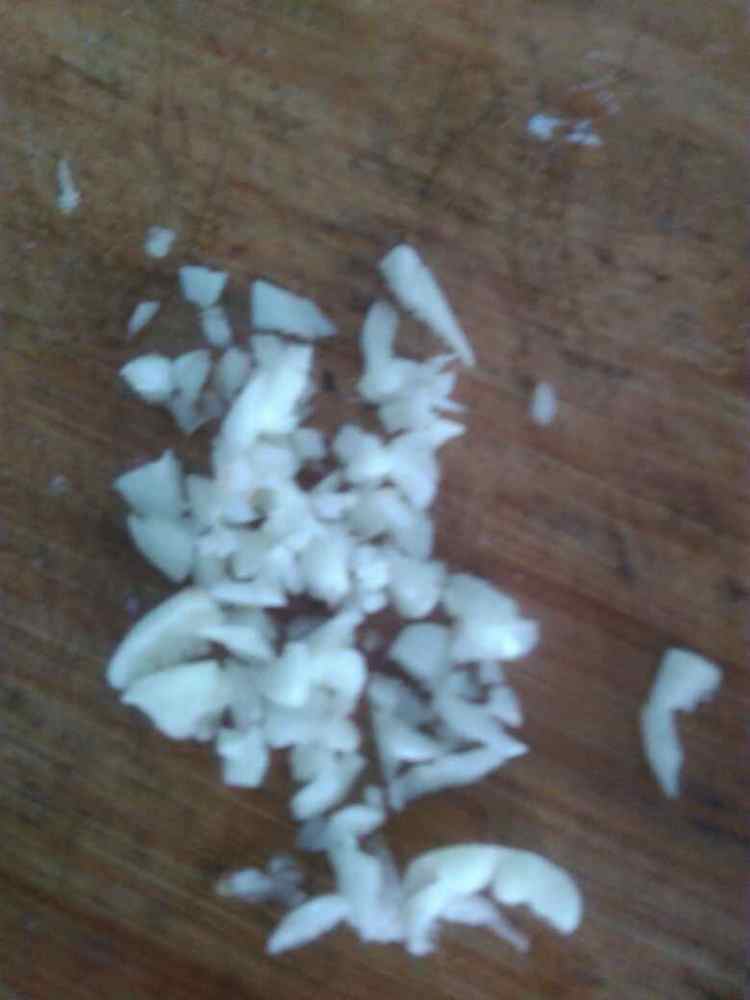 金针菇红萝卜炒肉丝步骤5