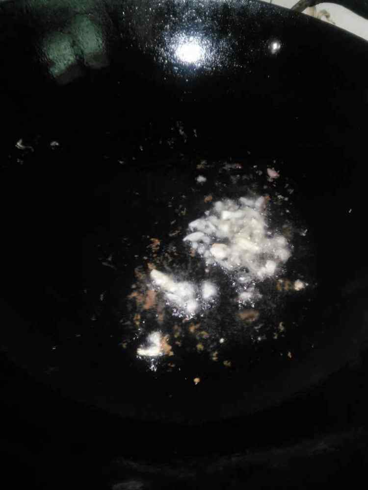 金针菇红萝卜炒肉丝步骤8
