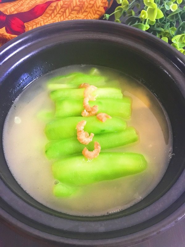 上汤虾米丝瓜步骤11
