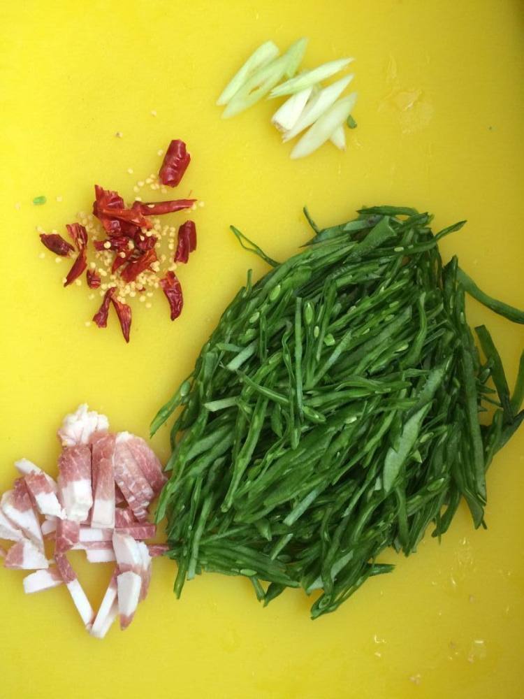 辣炒扁芸豆步骤2