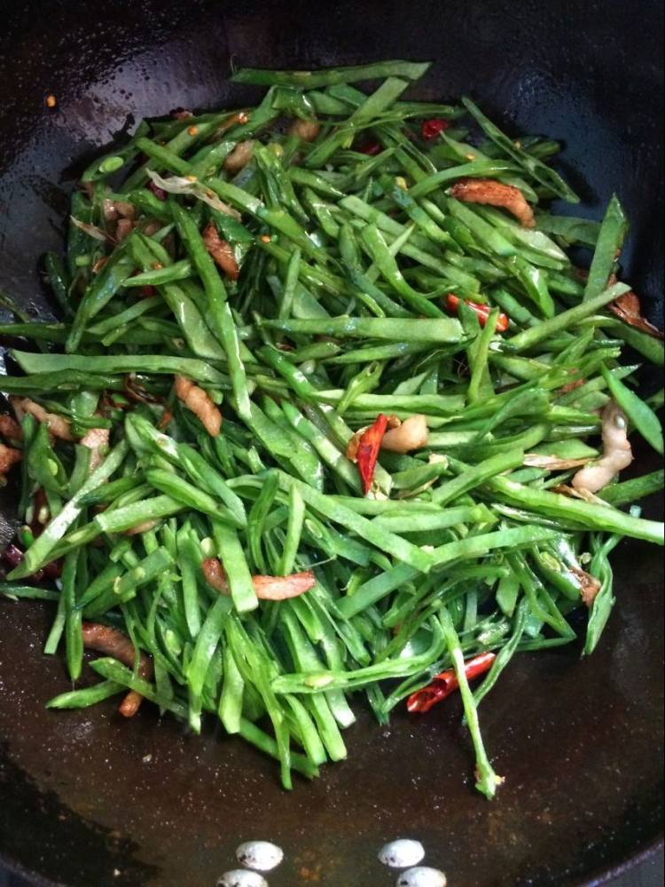 辣炒扁芸豆步骤8