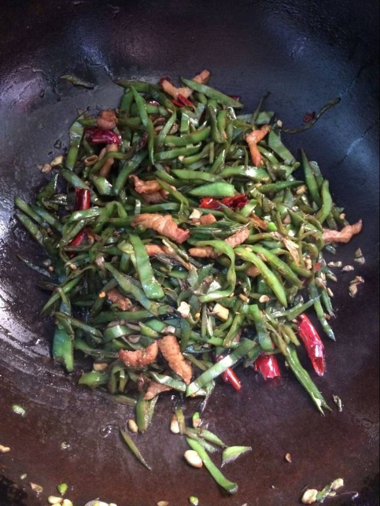 辣炒扁芸豆步骤9