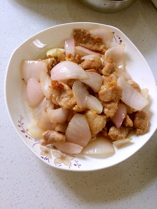 洋葱炒肉片步骤8
