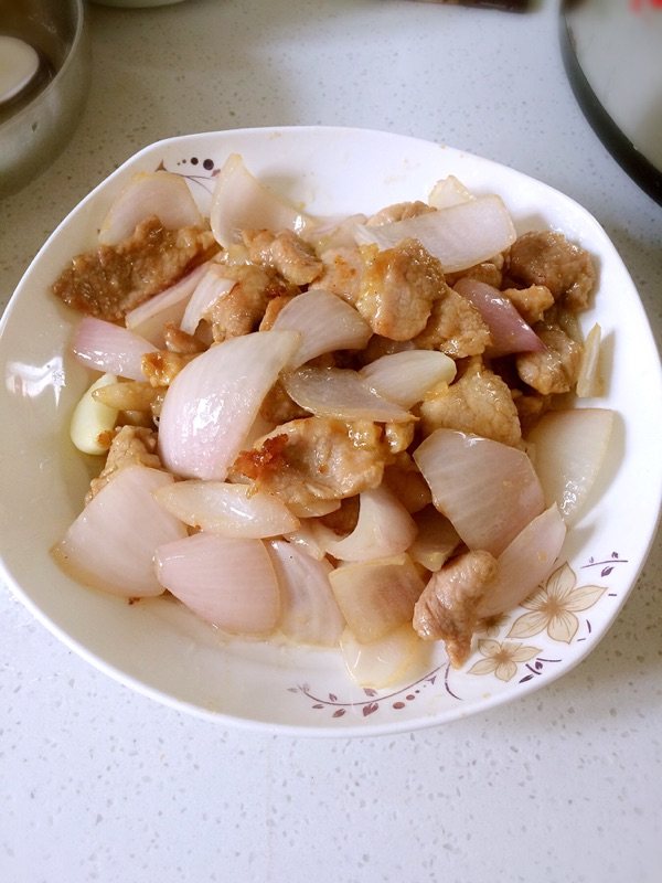 洋葱炒肉片步骤7