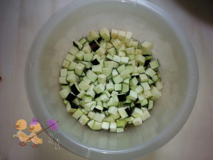 蒜香茄丁步骤2