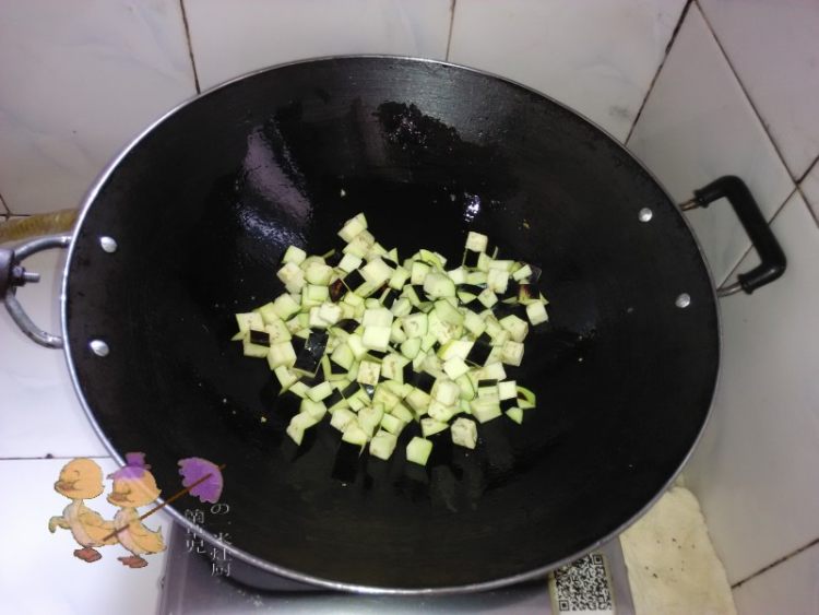 蒜香茄丁步骤4