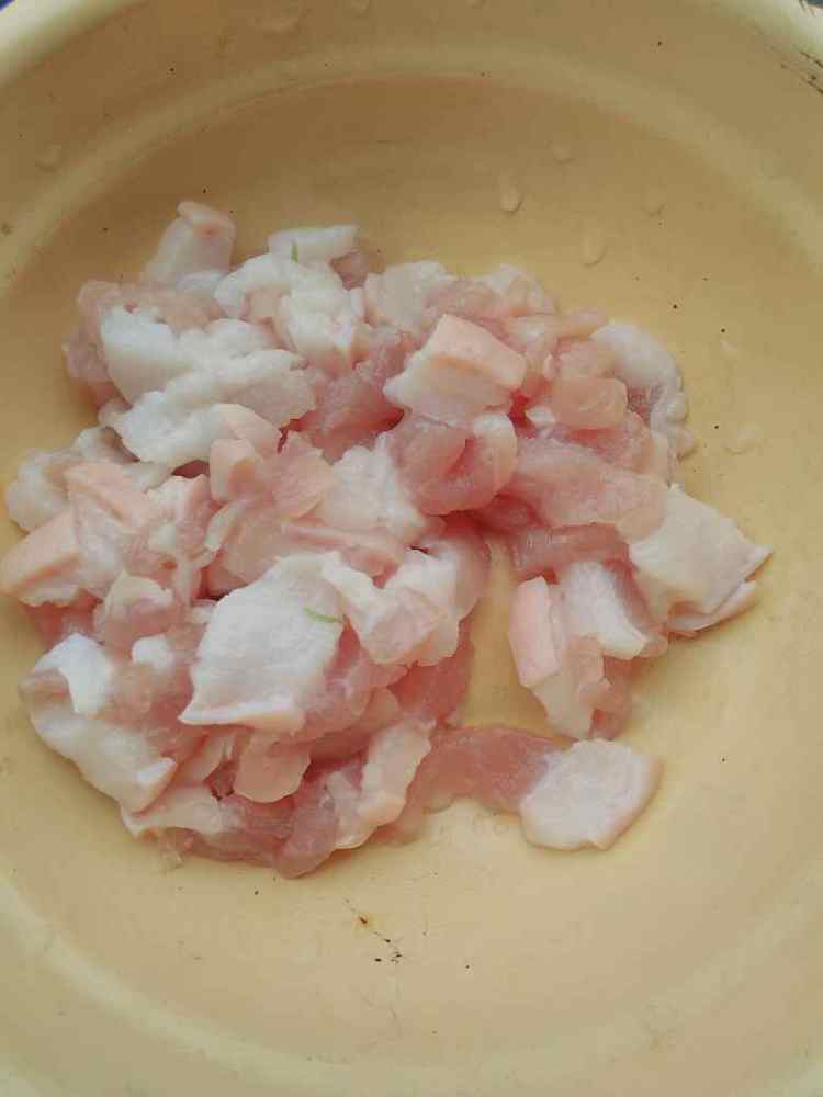 肉炒四季豆步骤1