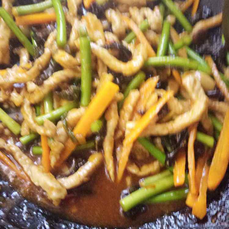 鱼香肉丝步骤10