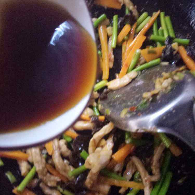 鱼香肉丝步骤9