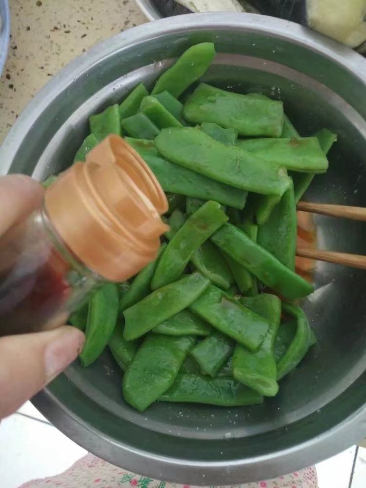 凉拌梅豆步骤6