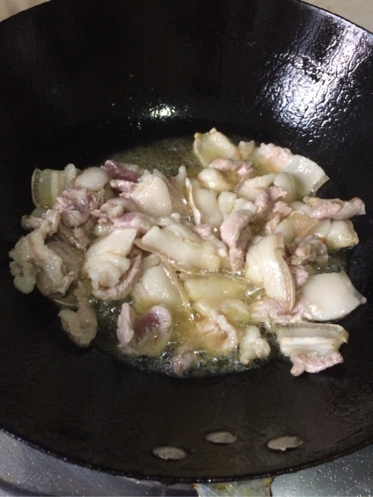 包菜干炖肉步骤3