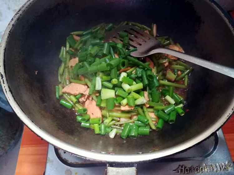 鸡脯肉红薯梗步骤9