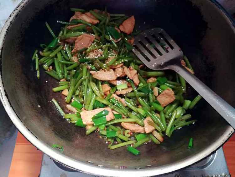 鸡脯肉红薯梗步骤10