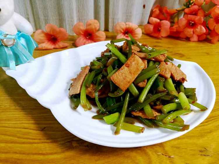 鸡脯肉红薯梗步骤13
