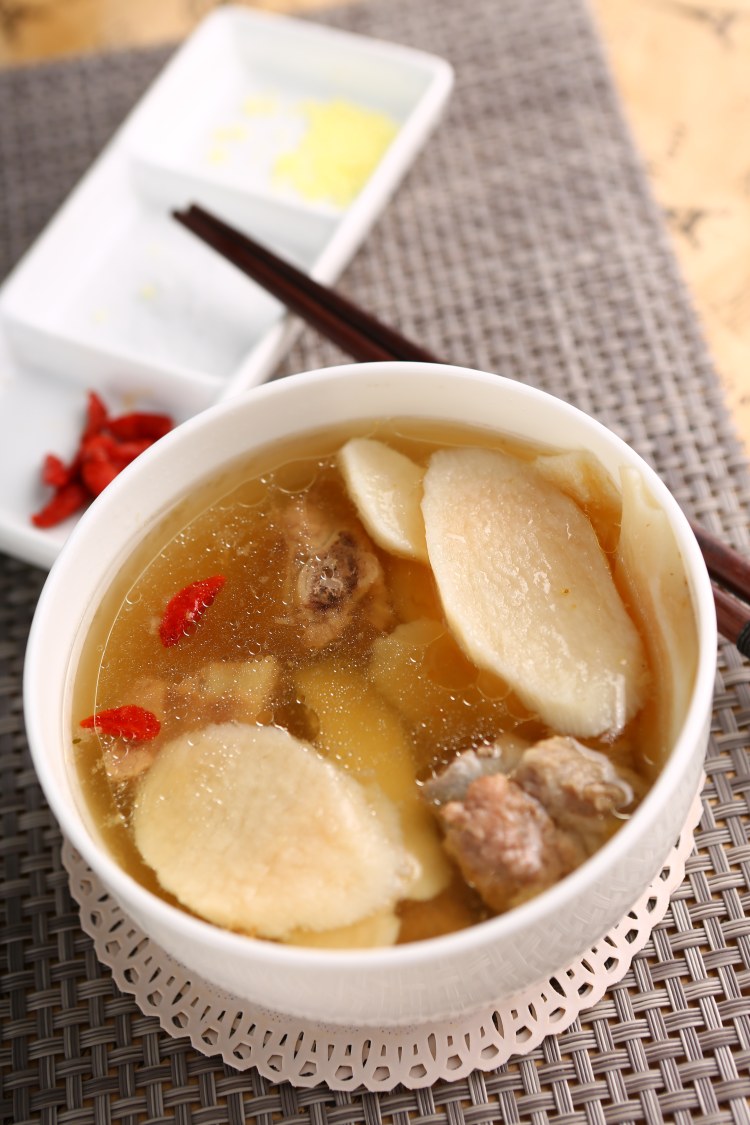 山药炖排骨步骤7