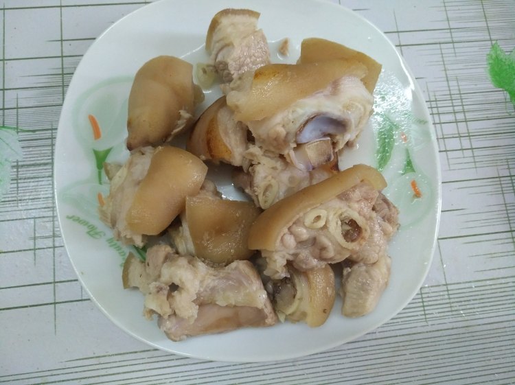 黑豆焖猪蹄步骤3
