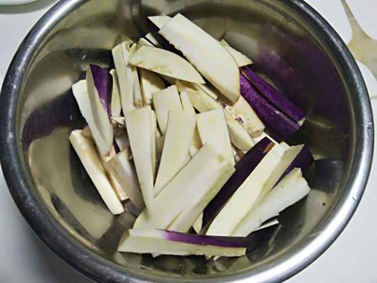 肉末茄子步骤3