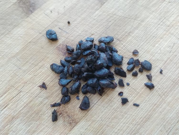 豆豉肉末炒豇豆步骤3