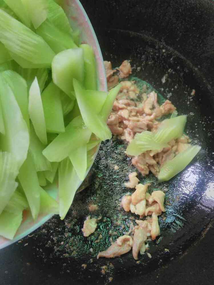 肉炒莴笋步骤9