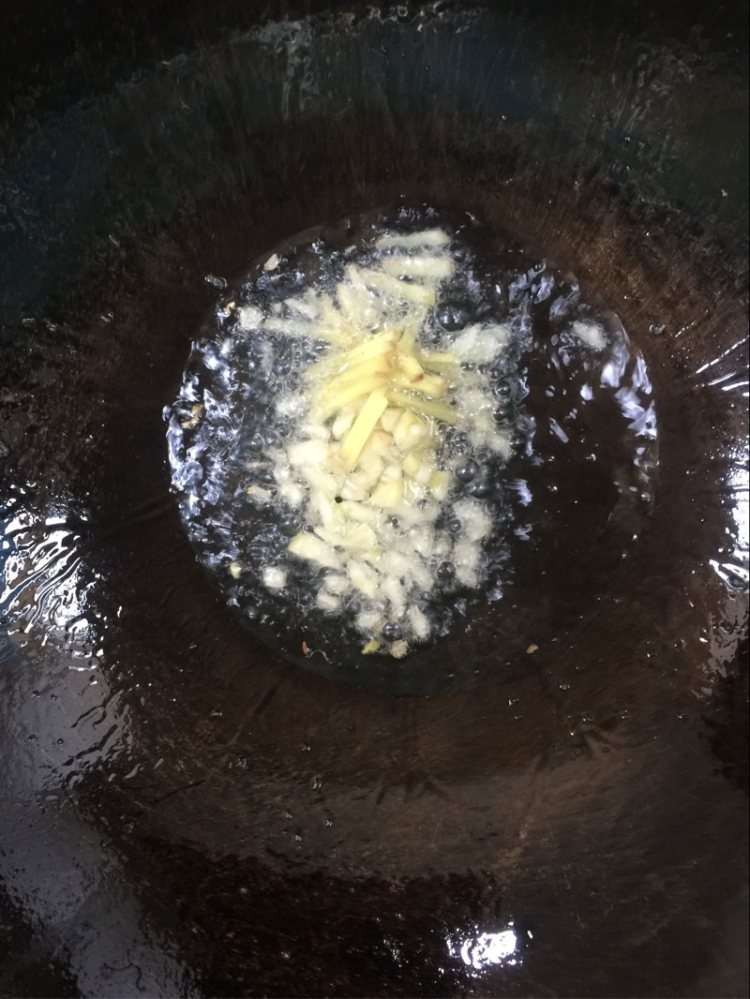 青椒炒鸡蛋步骤5