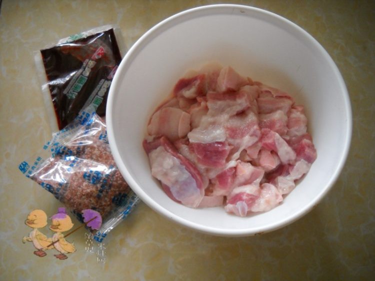 荷香腐乳米粉肉步骤2