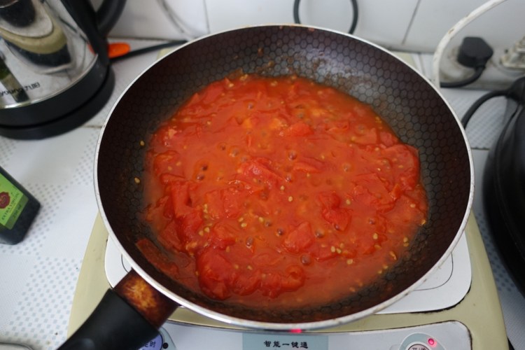 茄汁香肠意面步骤7