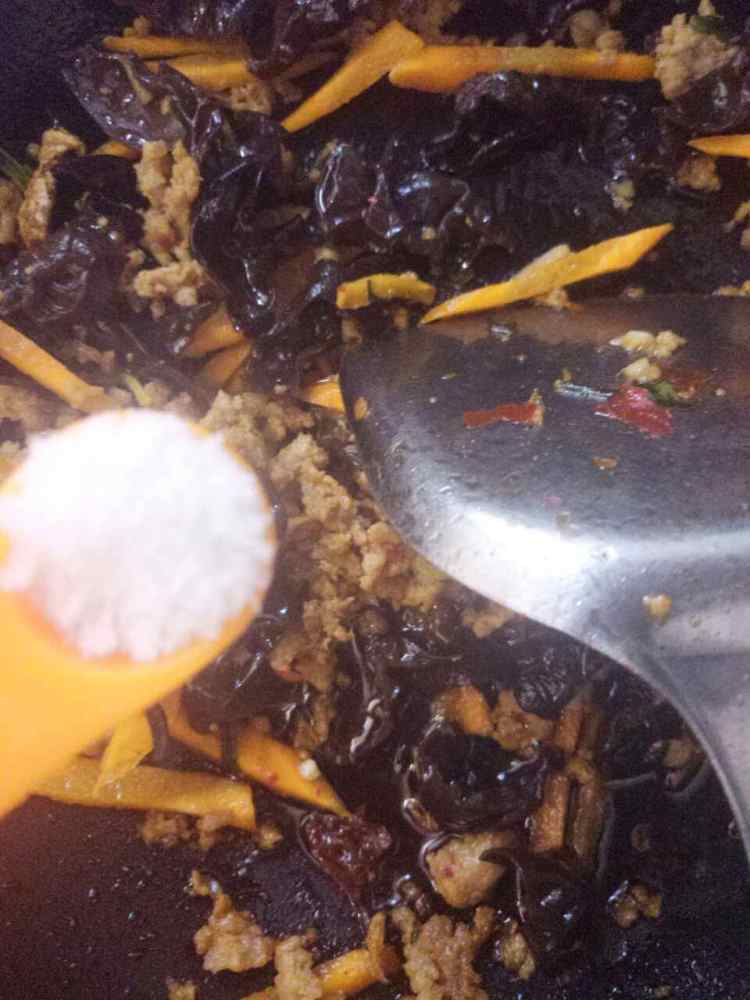 平菇焖粉丝步骤8