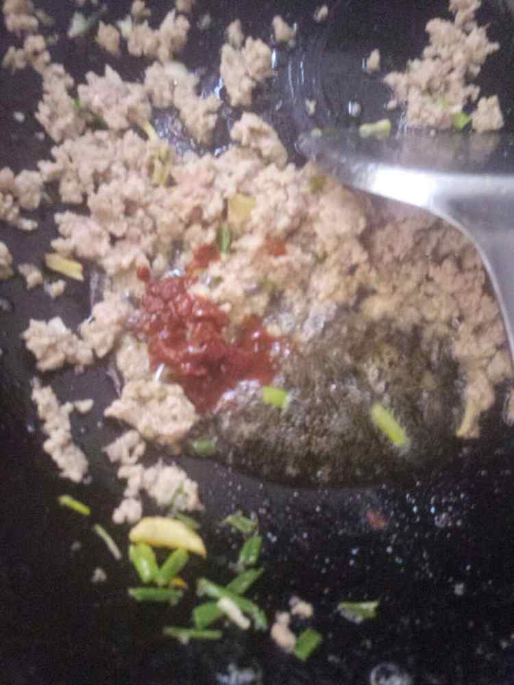 平菇焖粉丝步骤5