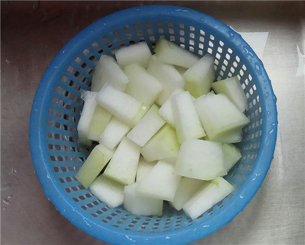 冬瓜烧毛豆步骤3