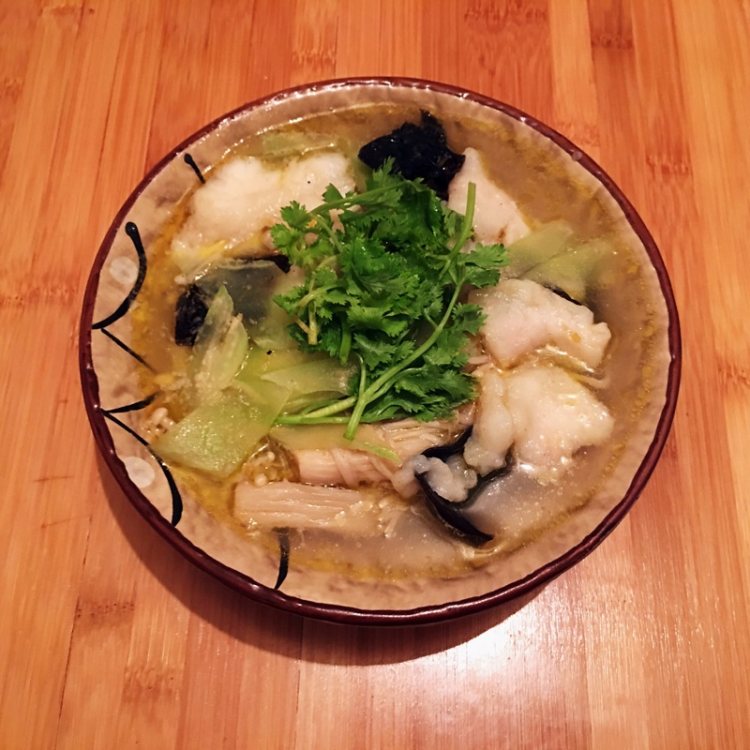 泡椒酸汤鱼步骤8