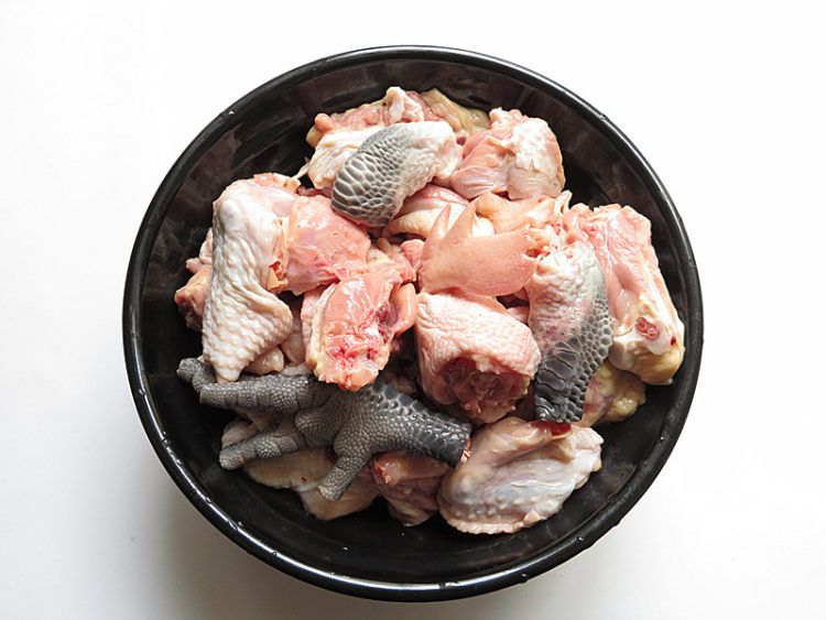 小鸡炖土豆步骤1
