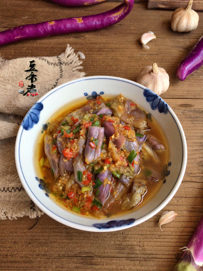 蒜蓉辣酱拌茄子步骤8