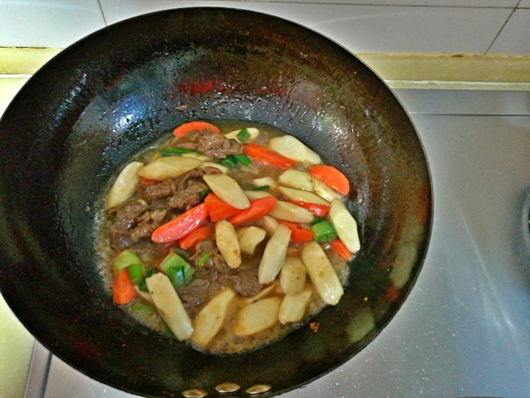 山药炖牛肉步骤7