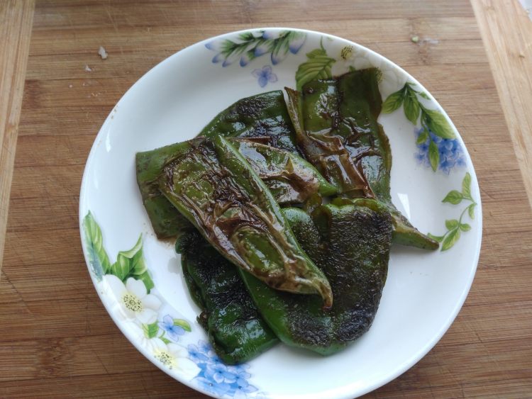 生抽辣椒闷步骤7