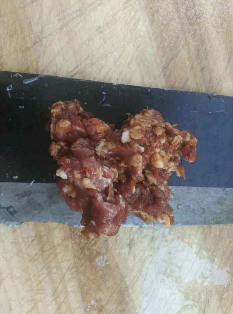 胡萝卜肉馅蛋卷步骤3