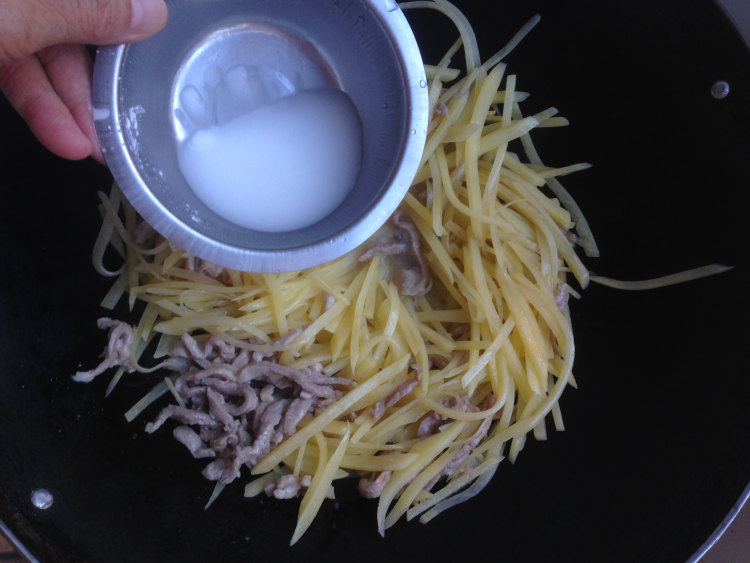 肉丝炒土豆丝步骤10