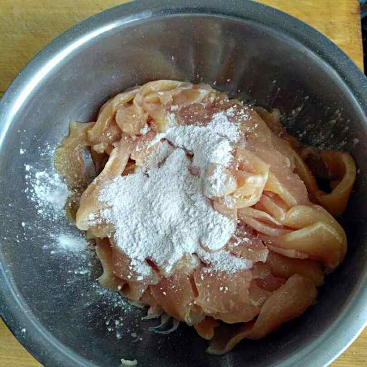 芦笋炒鸡肉步骤2