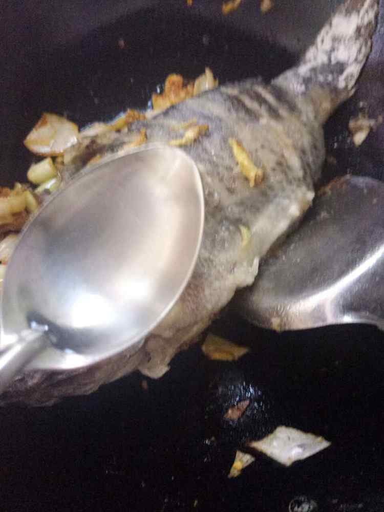 酱焖罗非鱼步骤10
