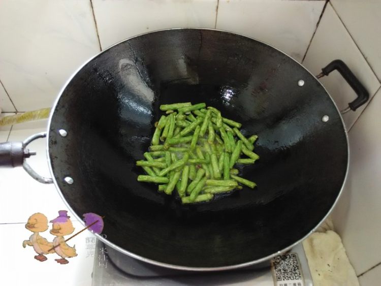 香椒煸豇豆步骤5