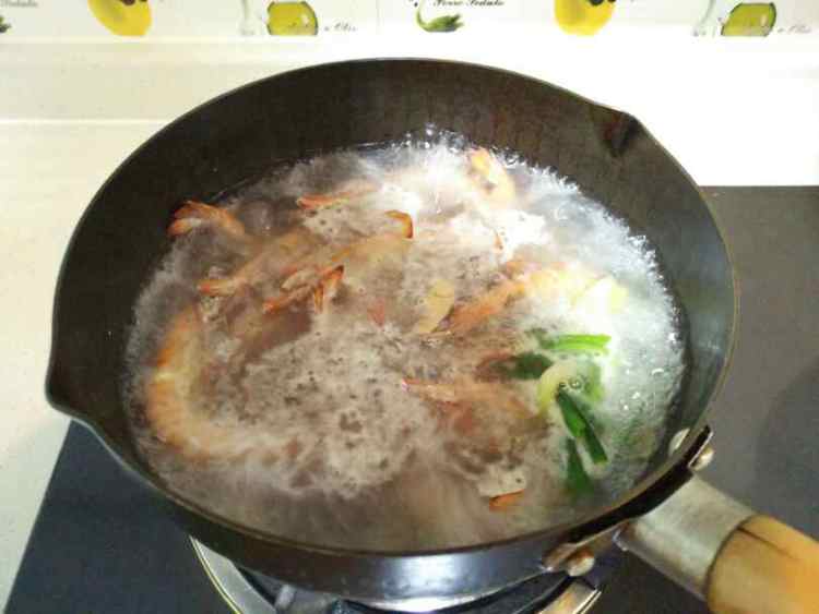 白灼九节虾步骤4