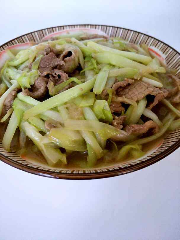 韭菜黄炒猪肉步骤7