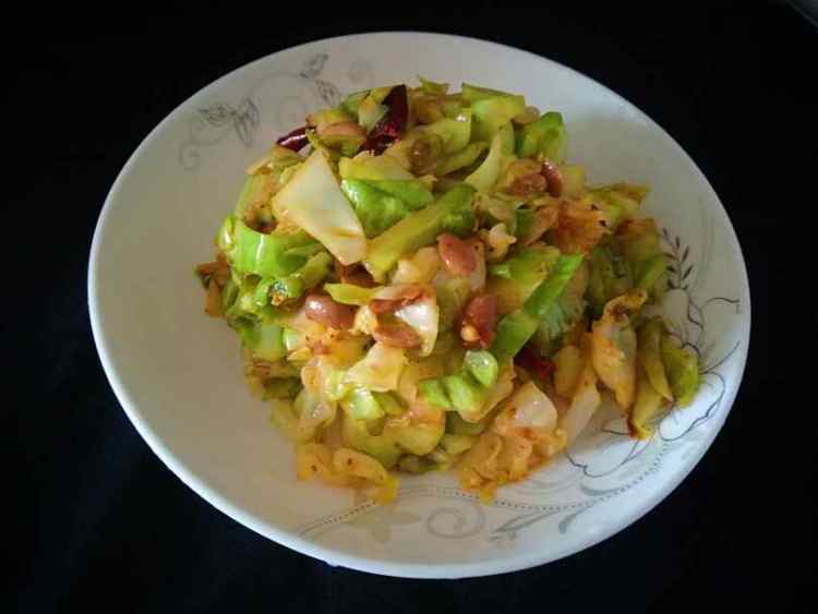 豆豉酸辣包菜步骤9