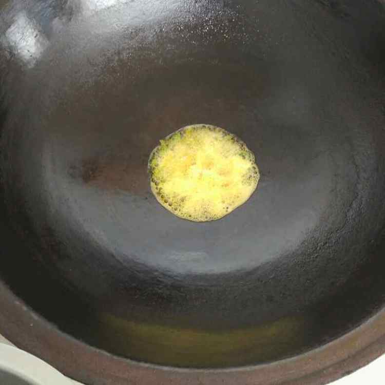 西红柿茄子炒土豆片步骤5
