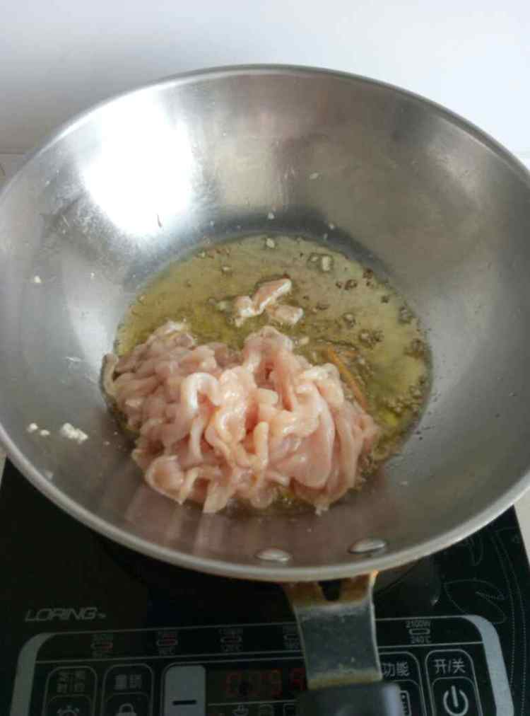 小炒鸡肉丝步骤6